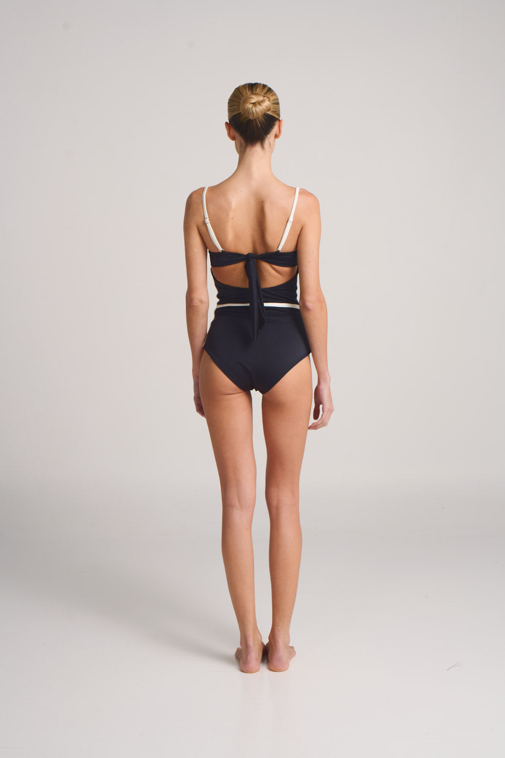 ANCORA Swimsuit - Kaire Black