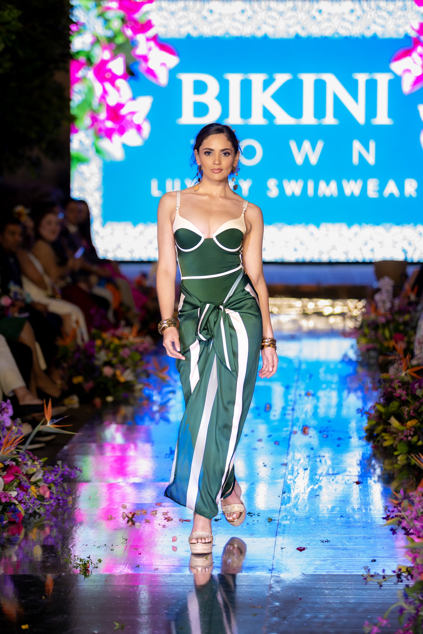 ANKLE Beach Cover-up - Kaena Green