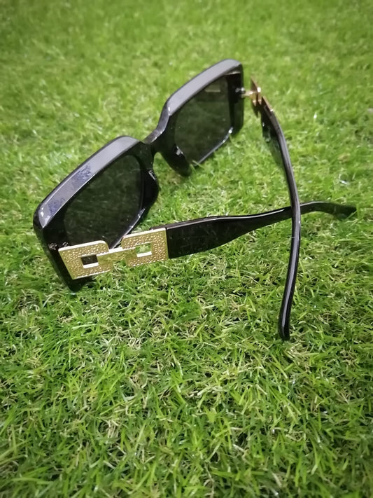 UV Protection Sunglasses - Black Frame