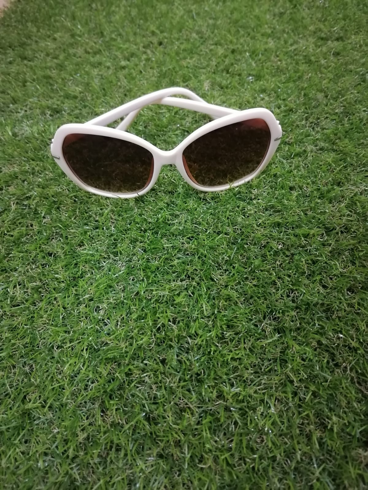 UV Protection Sunglasses - Round Beige