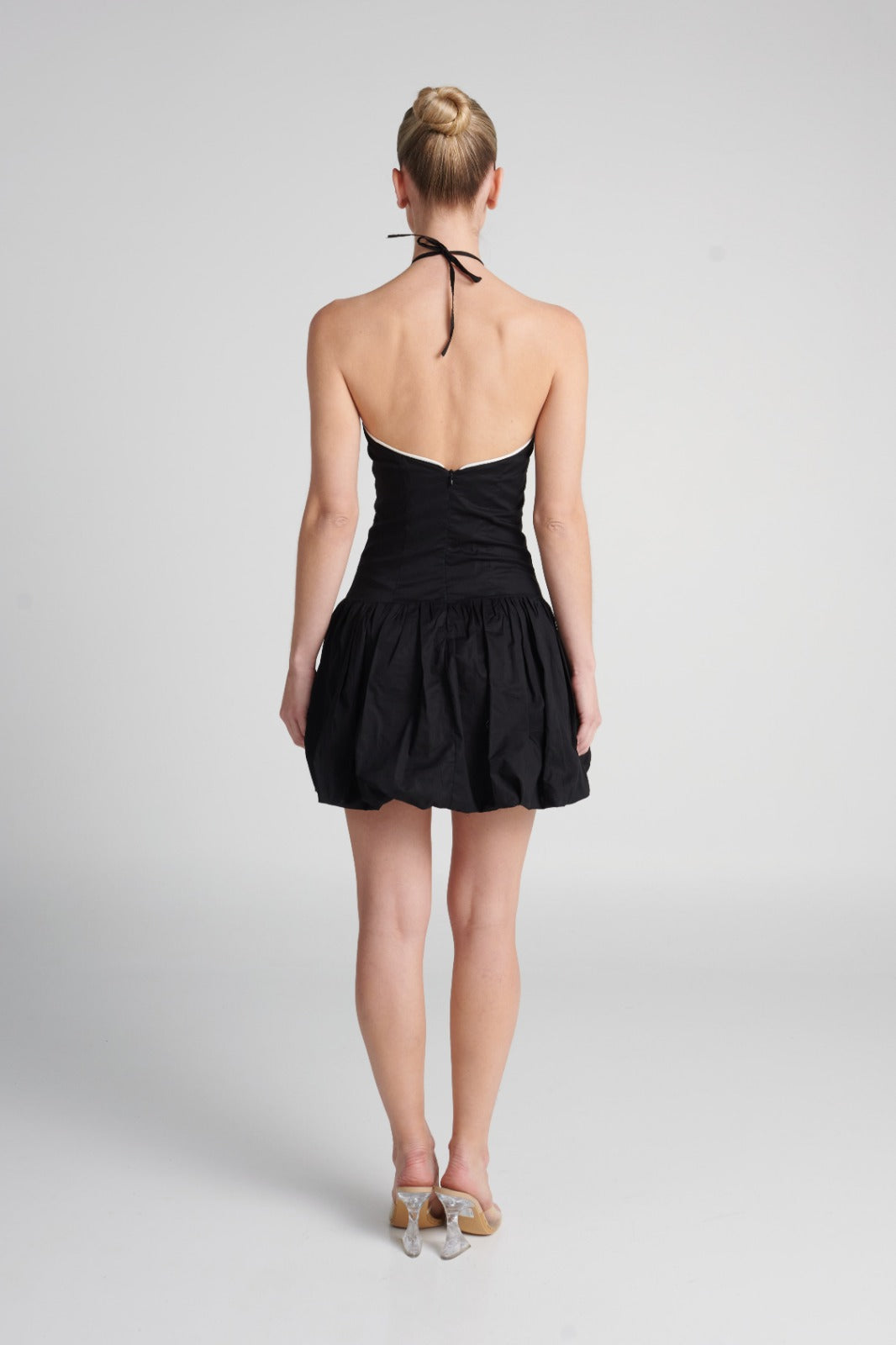 Vestido corto Halo ANCORA Negro