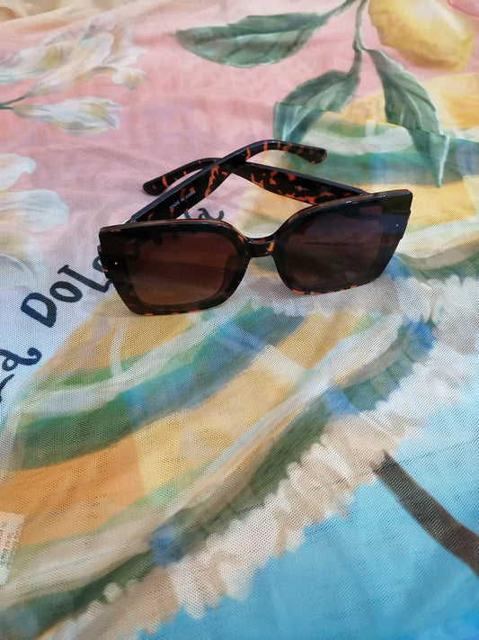 Lentes de sol con protección UV - Aro Café Tigrito