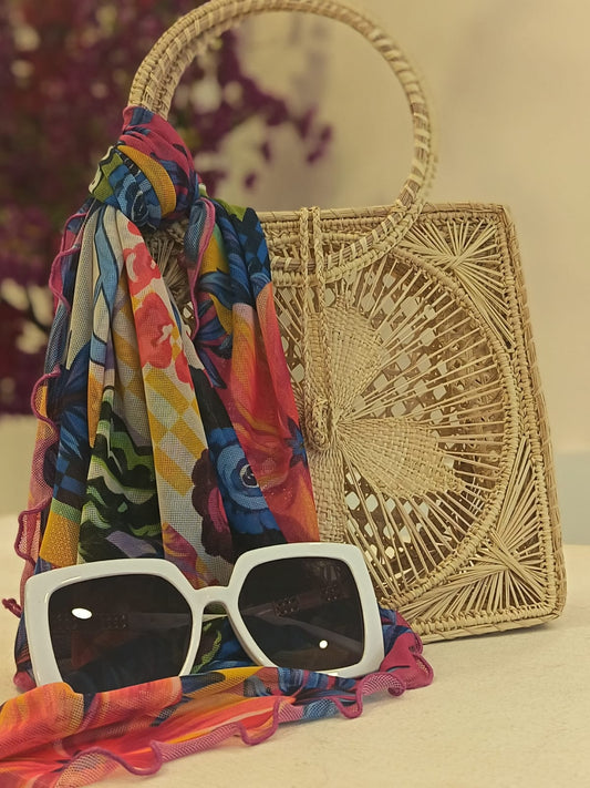 Lentes de sol con protección UV Blanco Detalle Dorado