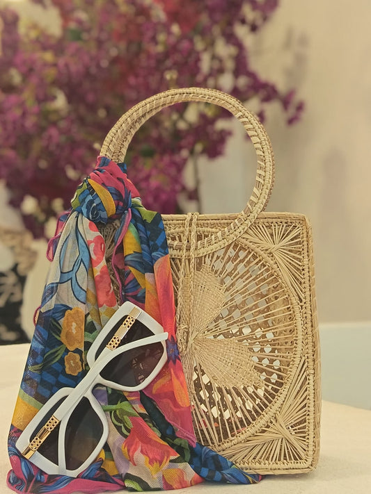 Lentes de sol con protección UV Blanco Detalle Dorado