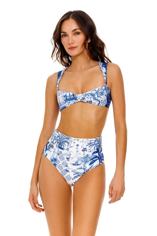 Top Deportivo AGUA BENDITA Malory Tales