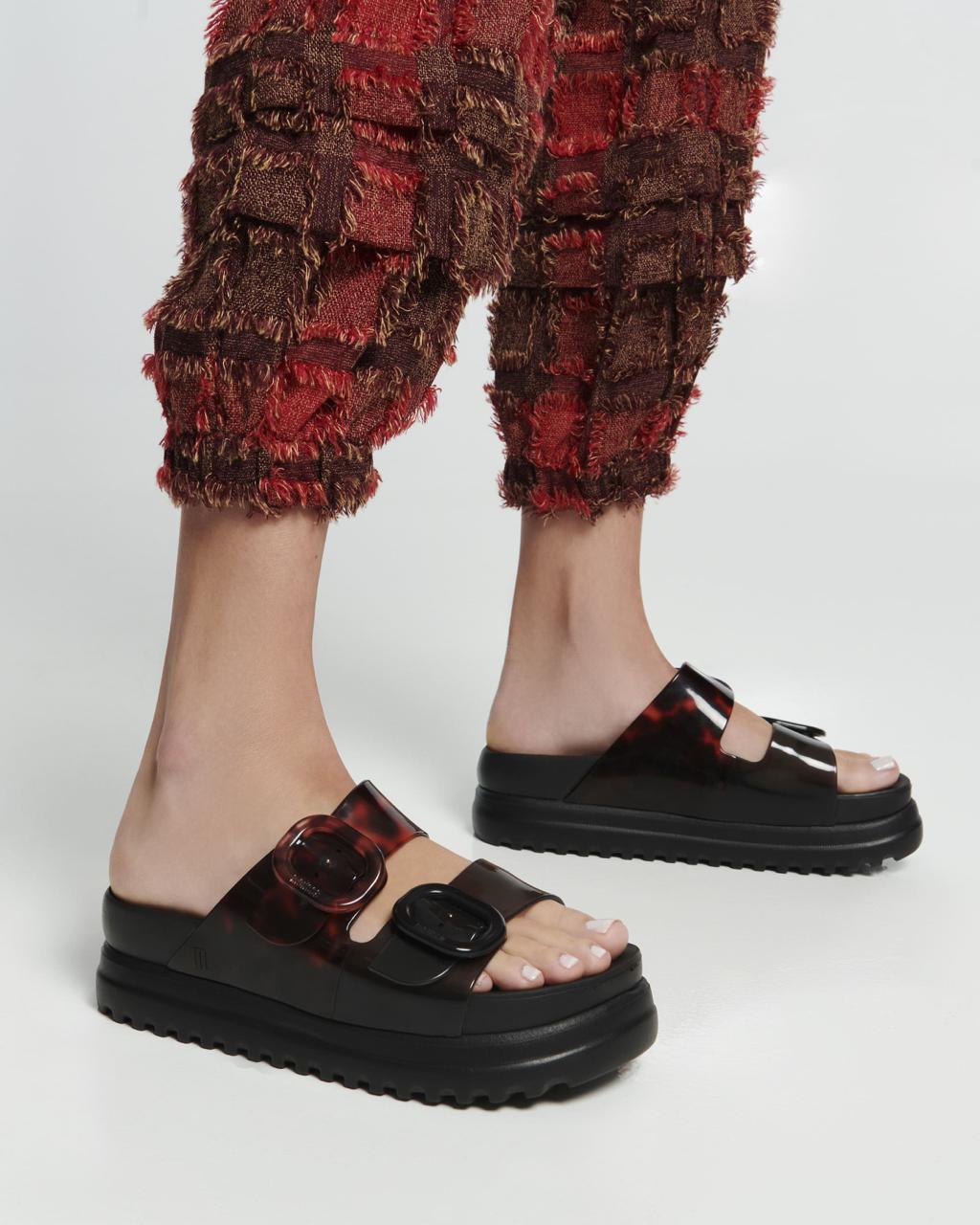 Sandalias Melissa Cozy Platfrm Black/Tortoiseshel