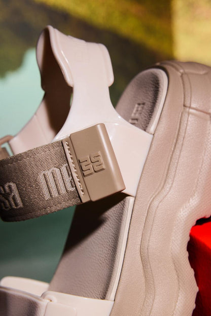 Sandalias Melissa Pulse AD Beige
