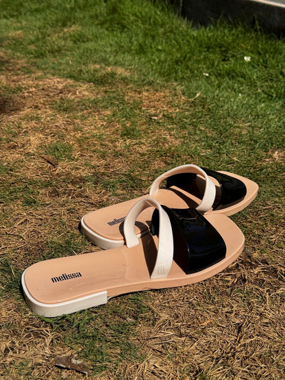 Sandalias MELISSA Ivy Slide II Beige Black AD