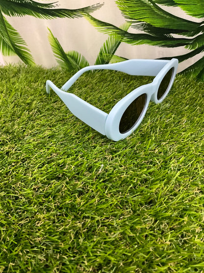 Sunglasses with UV protection - Light blue